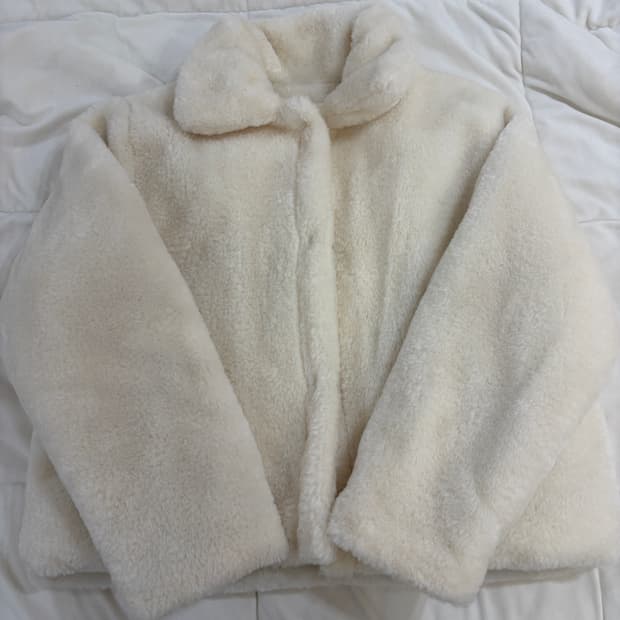 잇모멘텀 카라 퍼자켓