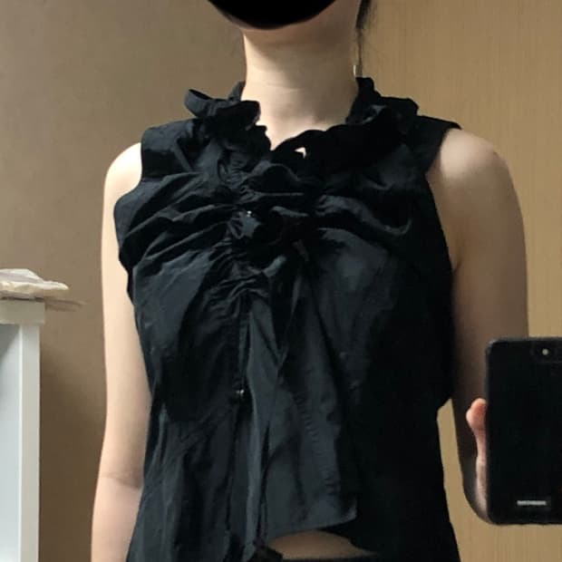 나일론 셔링 러플 버튼 베스트 조끼 슬리브리스 프릴 나시