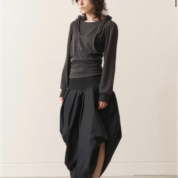 Asymmetric Balloon Skirt, Silence