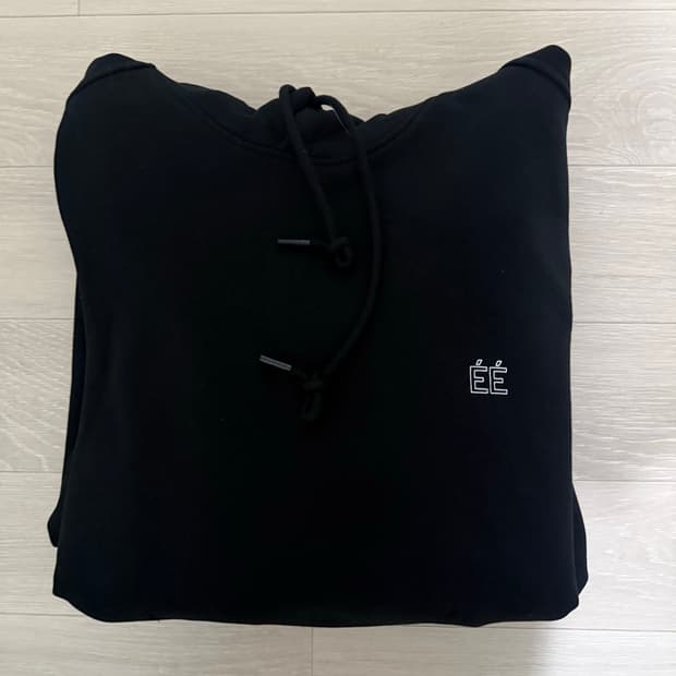 EE 후드티 블랙 m
