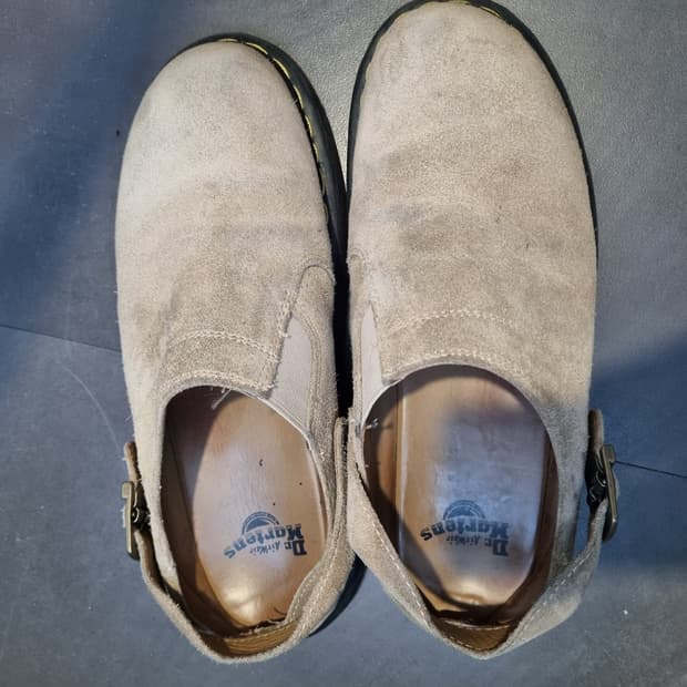 닥터마틴 아이샴 데저트 오아시스 스웨이드 뮬 베이지