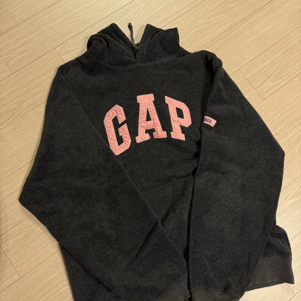갭 후드티