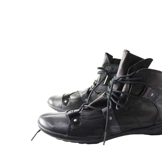 PATAUGAS 풀그레인 레더 레이스업 부츠