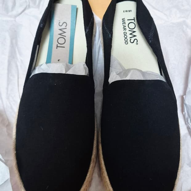 TOMS 캐롤리나 에스파드류 240 새상품