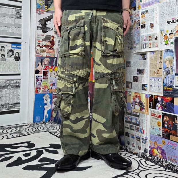 빈티지 카모 멀티포켓 카고 팬츠