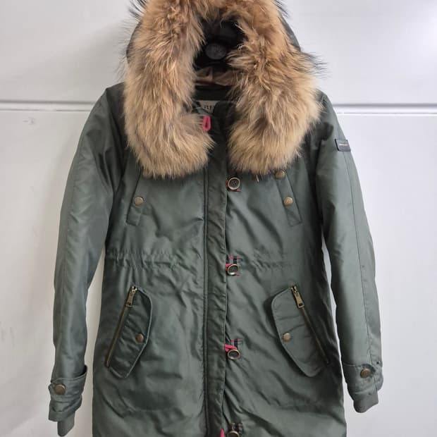 버버리 (Burberry), 브릿 (Brit) 라인