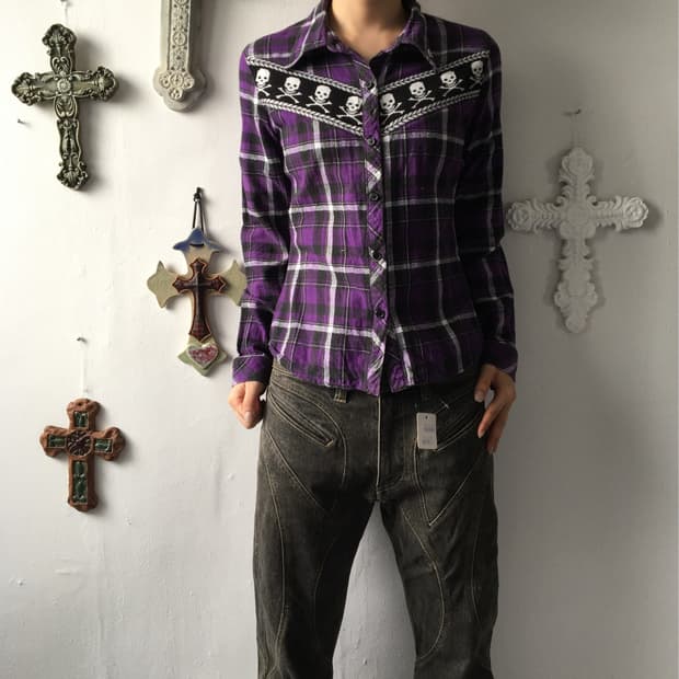 skull line point check pattern shirt