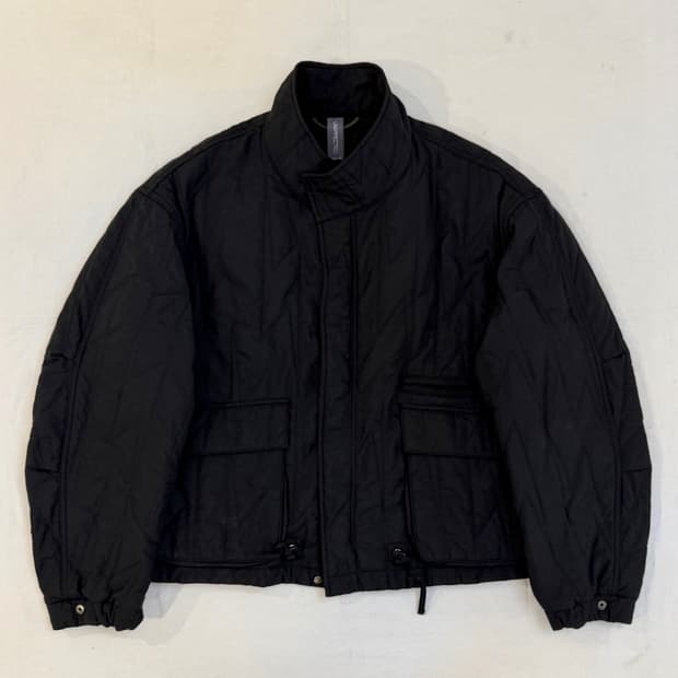 언어펙티드 퀼티드 블루종 퀼팅자켓 블랙