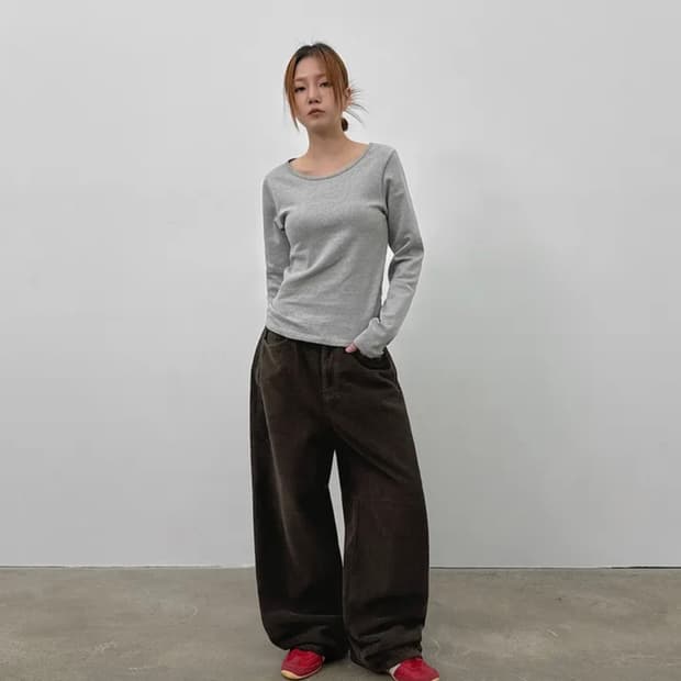 블랙업 웨이그 헤비기모 유넥 긴팔티 블랙