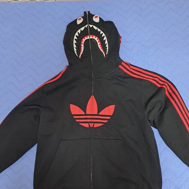 베이프아다다스 샤크후드집업 3xl xxxl