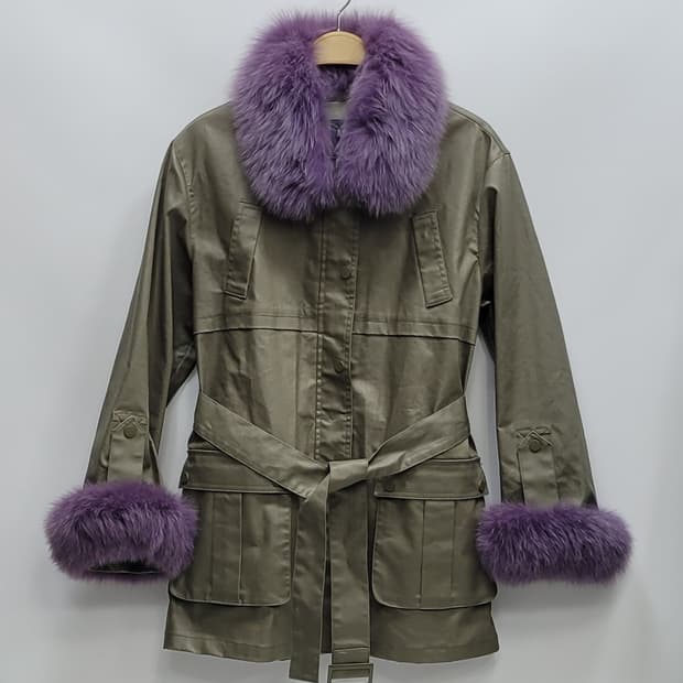 (새상품급) 안나수이 20FW 폭스퍼 벨티드 자켓 / 여 55 카키
