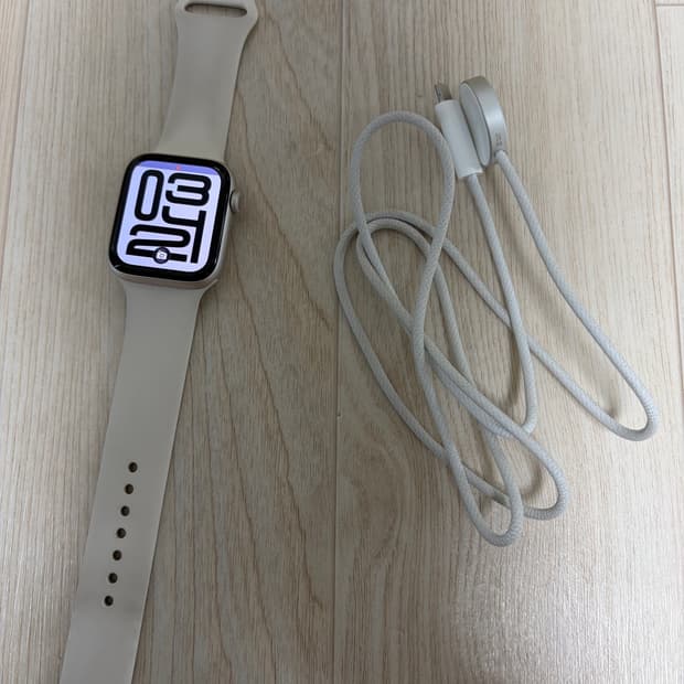 애플워치 SE3 스타라이트 44MM GPS+셀룰러