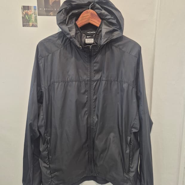 나이키 러닝 바람막이  XXL
사이즈 