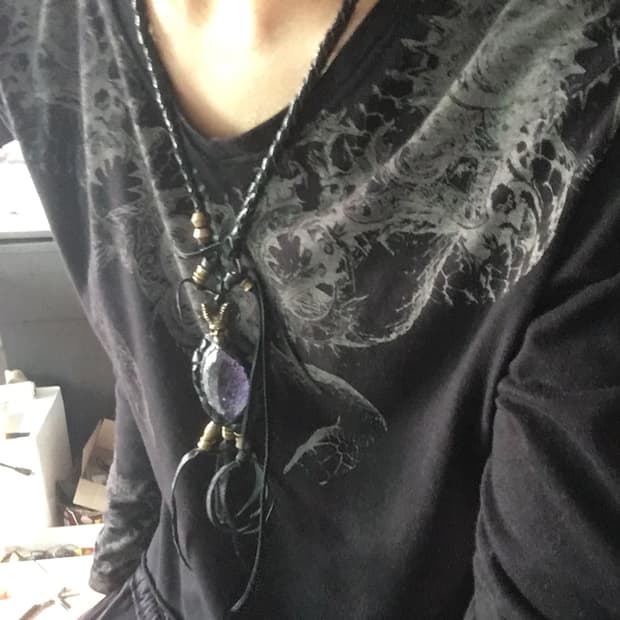 R6-12 VOID Necklace