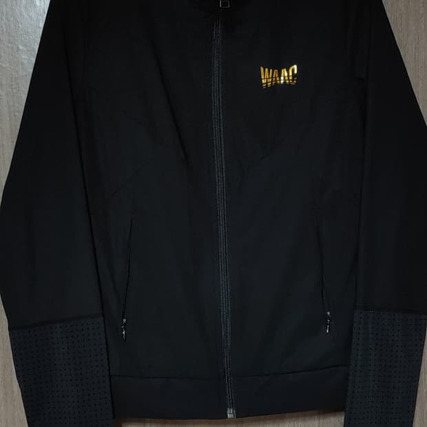 왁(WAAC)골프 집업