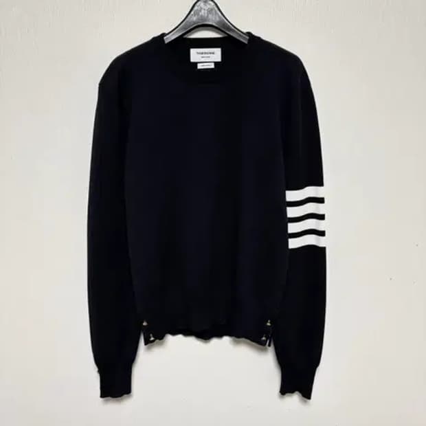 [2] 톰브라운 밀라노스티치 금장 니트제품명 - 톰브라운 밀라노스티치 니