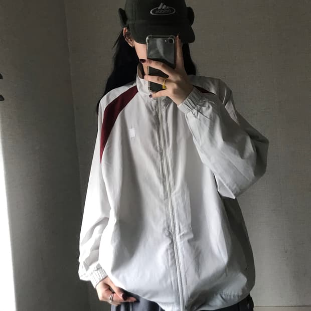 나이키 00s 아이보리 버건디 바람막이