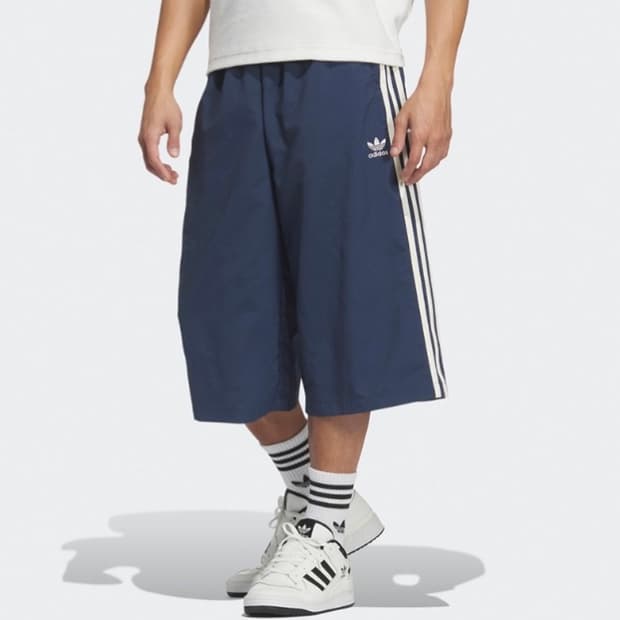 아디다스 카프리 팬츠 L 구해요 adidas KB5442 L