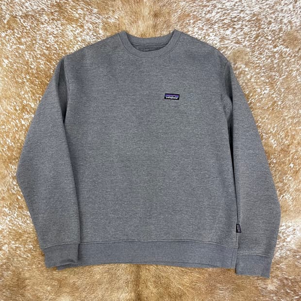 파타고니아 맨투맨