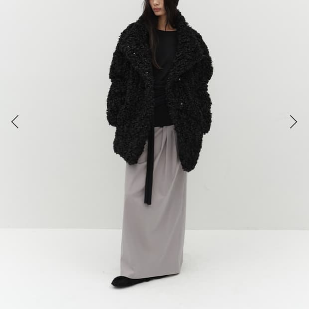 로우타이드 -CURLY FUR COAT [BLACK]