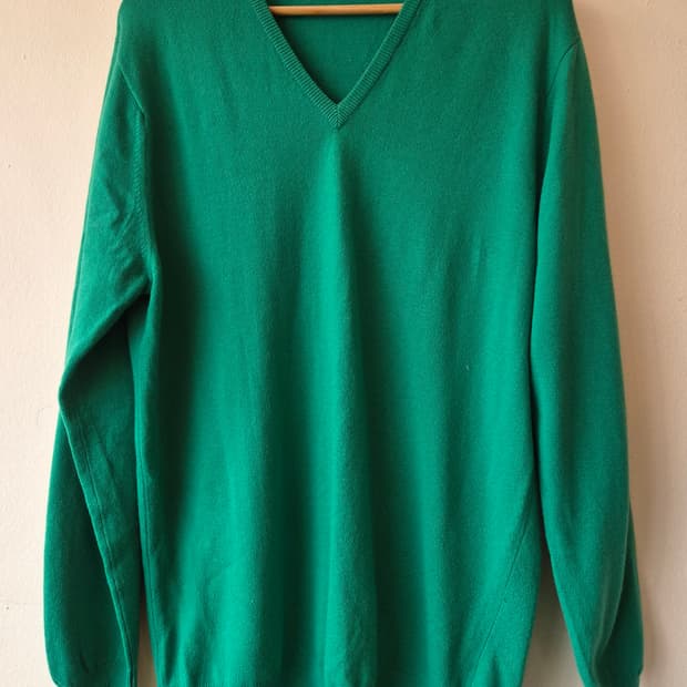 버버리 남성 캐시미어 브이넥니트