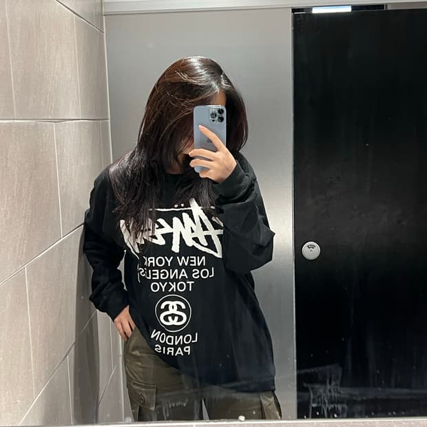 스투시 월드투어 LS 티셔츠