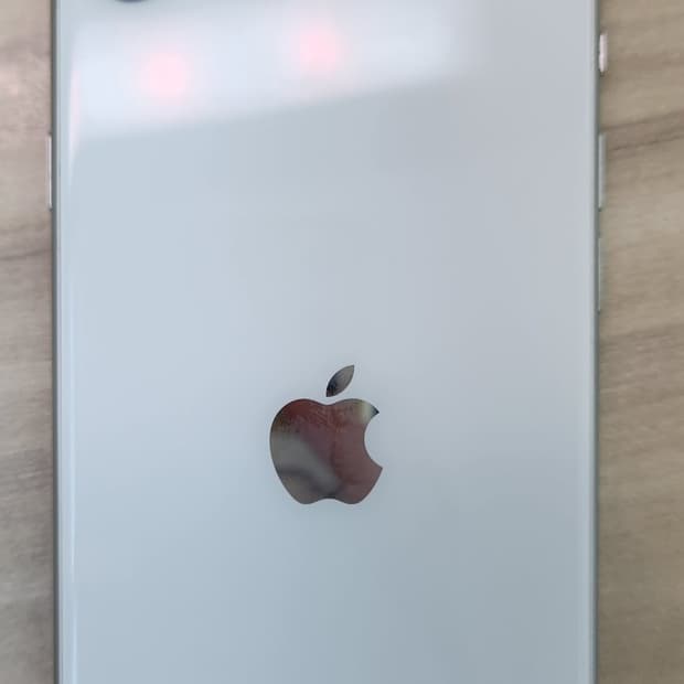 아이폰 SE2 128GB 화이트