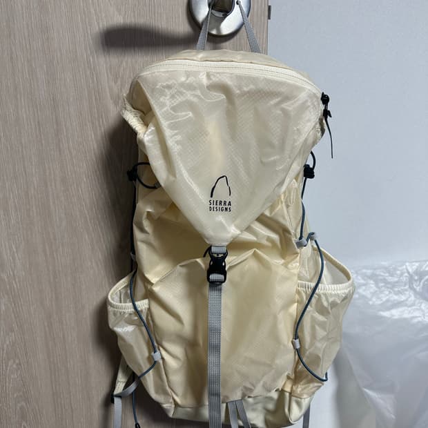 시에라디자인 라센 17L 백팩 아이보리