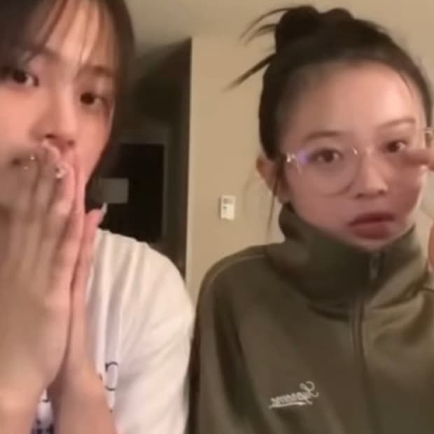 (급처) 슈프림 트랙탑 올리브
