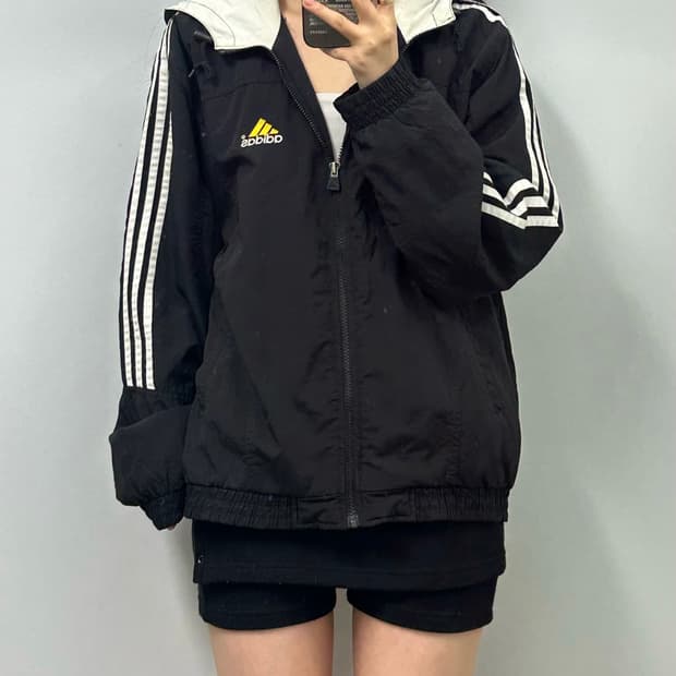00s 아디다스 블랙 올드스쿨 바람막이 점퍼