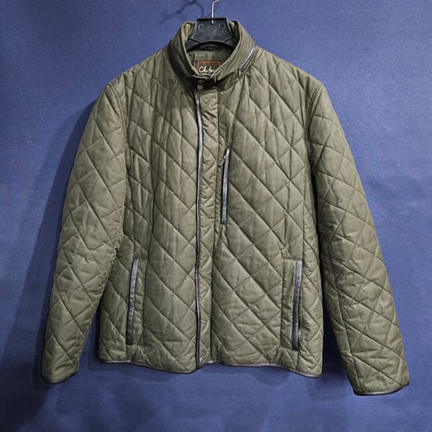 콜한 퀼팅 카키컬러 남성 105~110 패딩자켓 