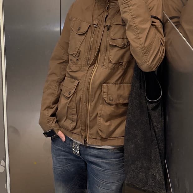 아르마니 익스체인지 밀리터리 숏야상