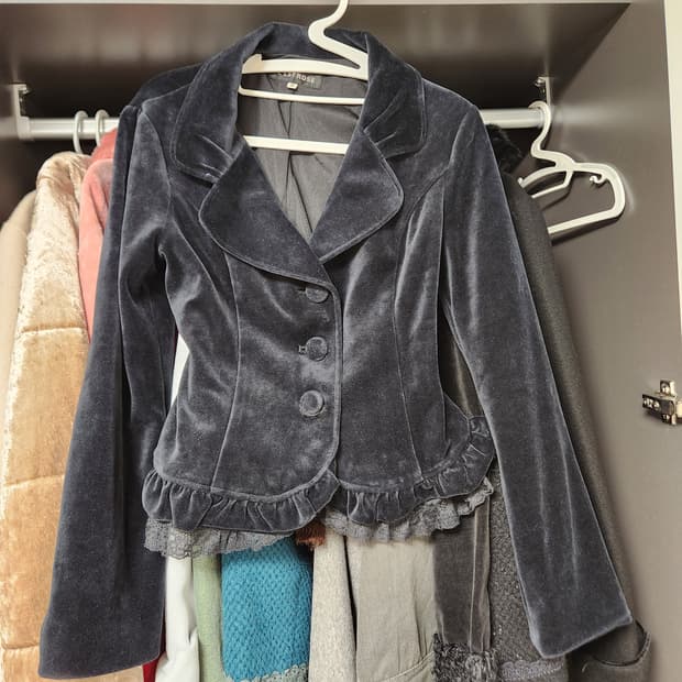 레스트로즈 갸루 캉캉 프릴 자켓