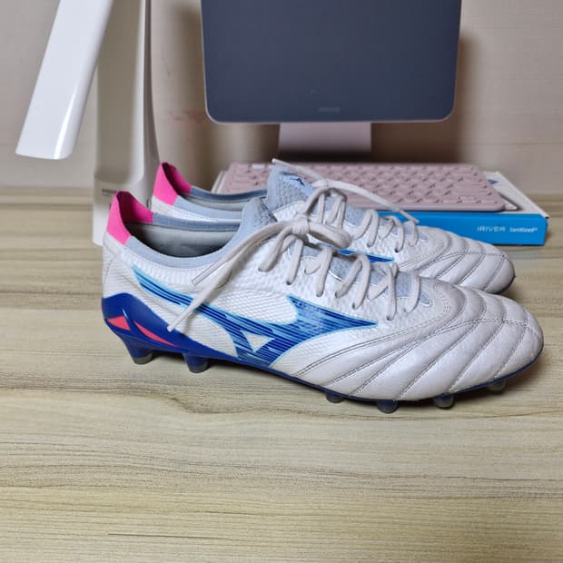 미즈노 모렐리아 네오4 엘리트 MD 260