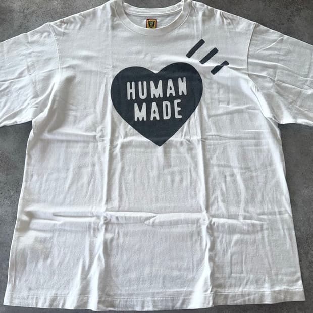 휴먼 메이드 하트 로고 티셔츠