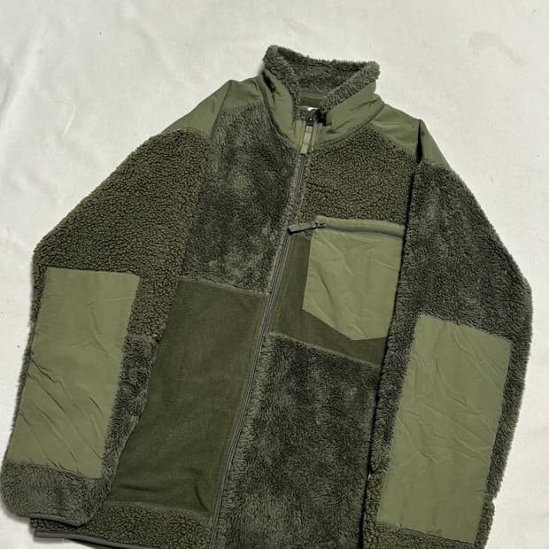 XL 유니클로 X 엔지니어드 가먼츠 카키 플리스