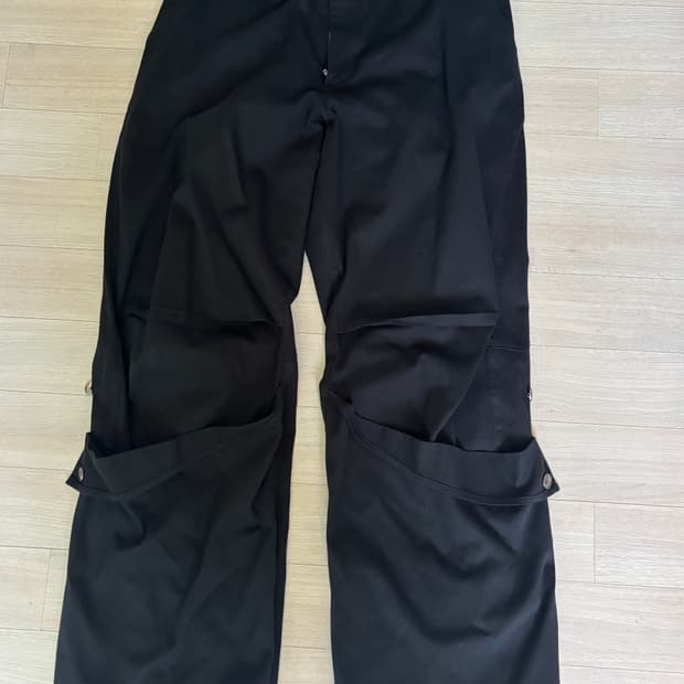 해칭룸 아머 팬츠 블랙 (Armor Pants) 판매