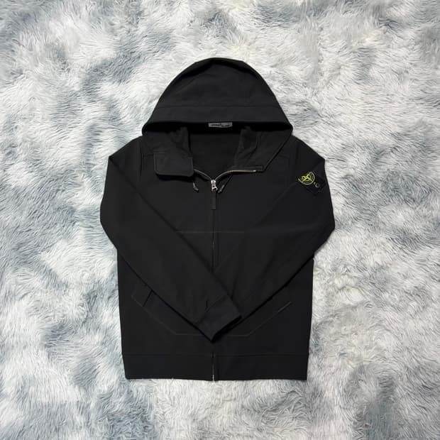 [S Size] 스톤아일랜드 소프트쉘