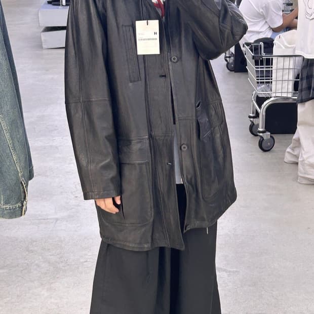 [3 새상품] 해칭룸 레더 코트 파카 램스킨 블랙