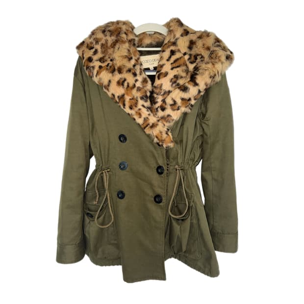 케미컬스포츠 coco deal luxe 레오파드 야상