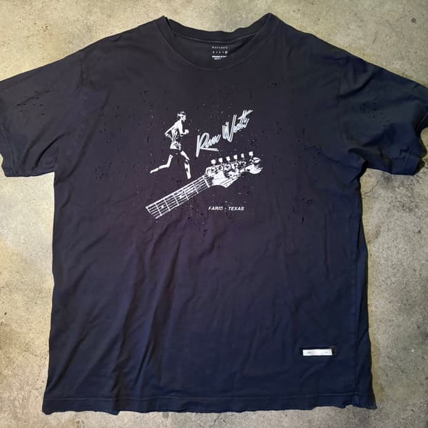 새티스파이 Satisfy ‘Run West’ 티셔츠