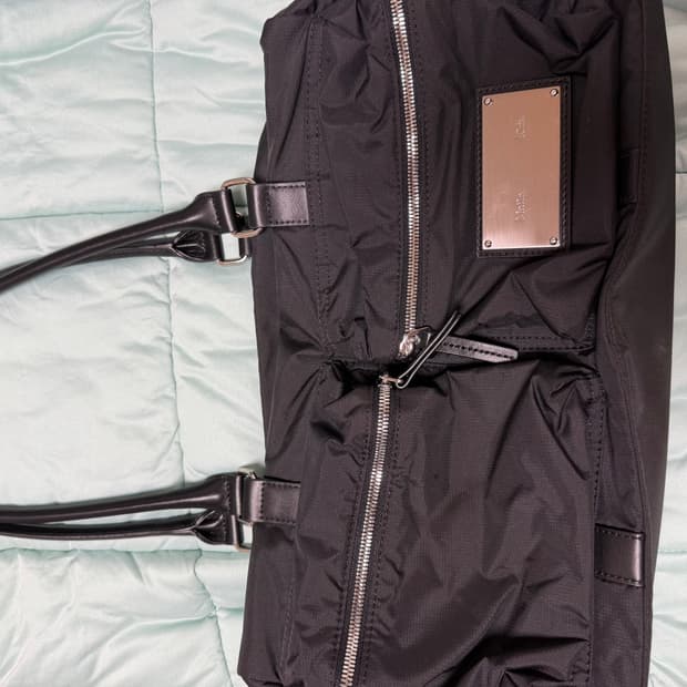 마땡킴 카고 스포티 도트백