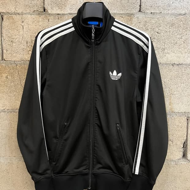 아디다스 파이어버드 트랙 탑