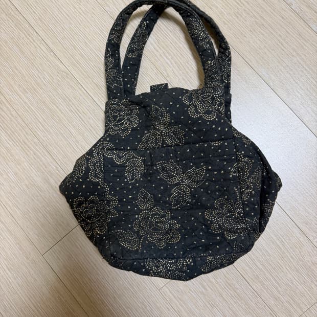 빈티지 플라워 큐빅 토트백
