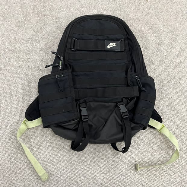[실측확인] 나이키 스포츠웨어 RPM 백팩 책가방 가방 0119M1