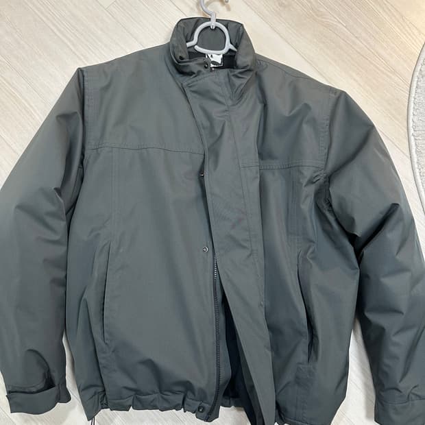 gr10k 인슐레이터 자켓