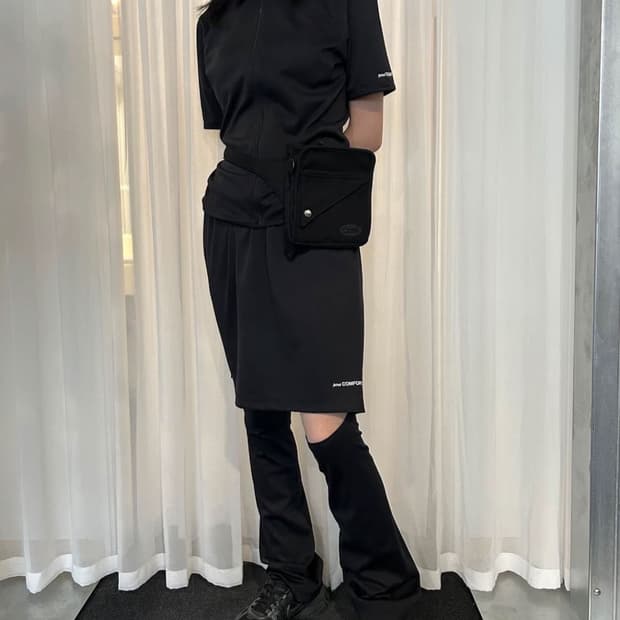 지초이 스커트팬츠 판매합니다 2사이즈 jichoi