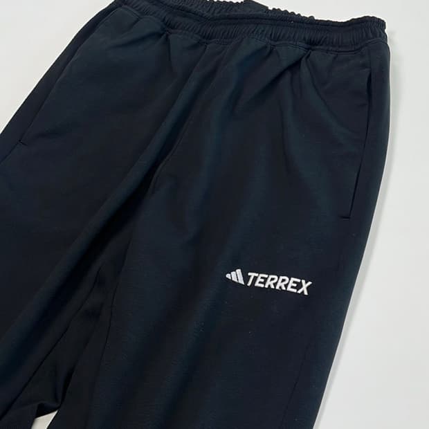 아디다스 테렉스 멀티 니트 팬츠