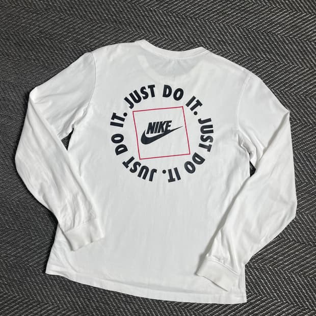나이키 JUST DO IT 빅로고 긴팔 롱슬리브 y 4904