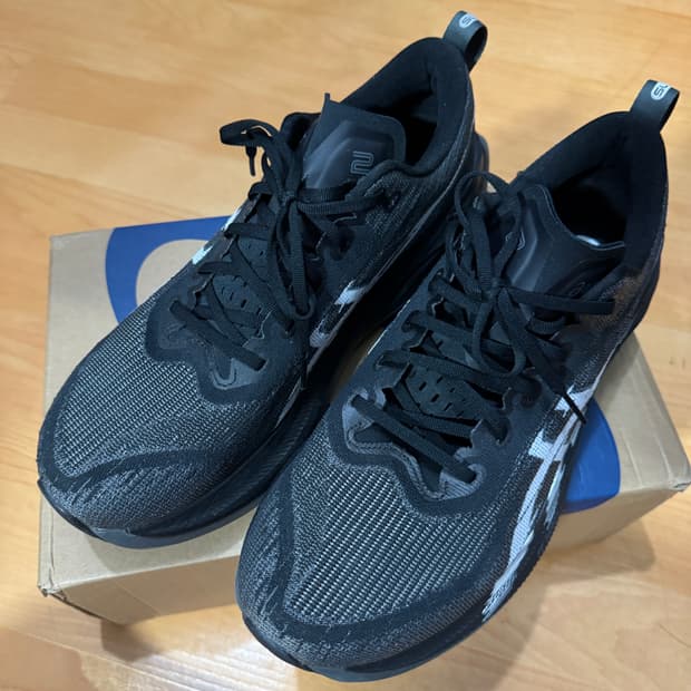 아식스 러닝화 슈퍼블라스트2 295